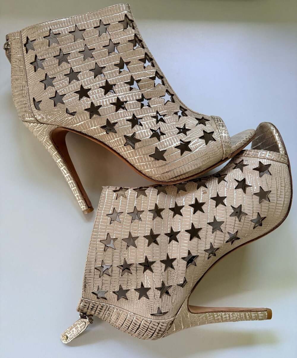 Alice + Olivia Giovanna Cut-Out Star Peep Toe High Heel Booties Size 40/US 10